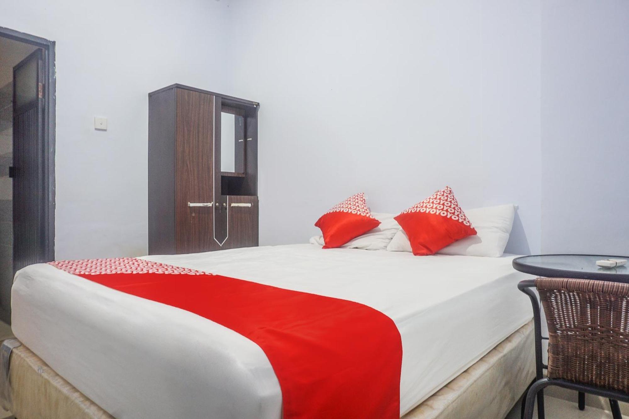 Oyo 91759 Hikmah Hotel Makassar